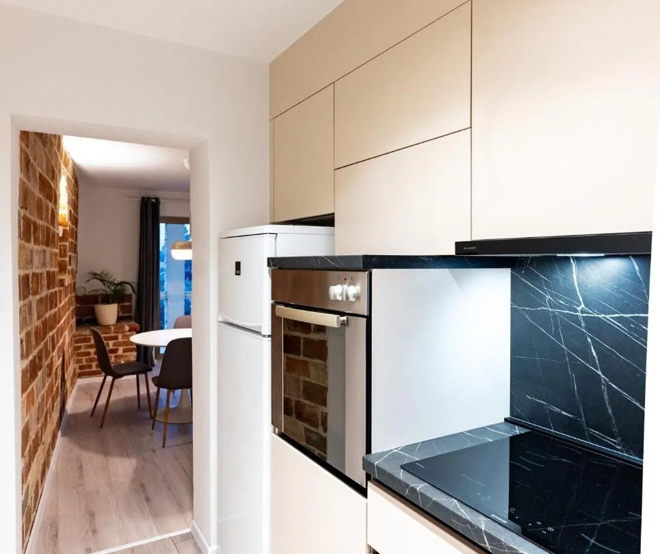 Apartment Christian Palit