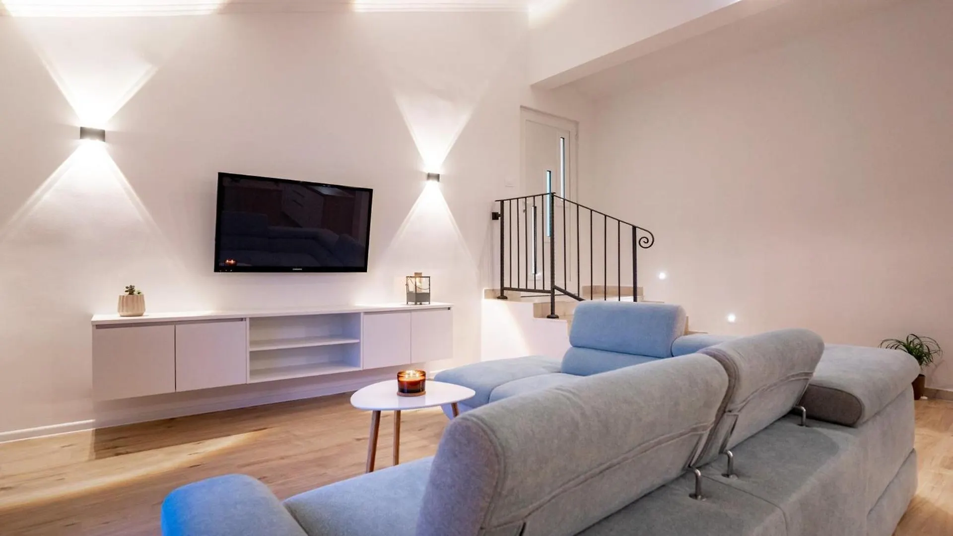 Apartment Christian Palit 0*,  Croatia
