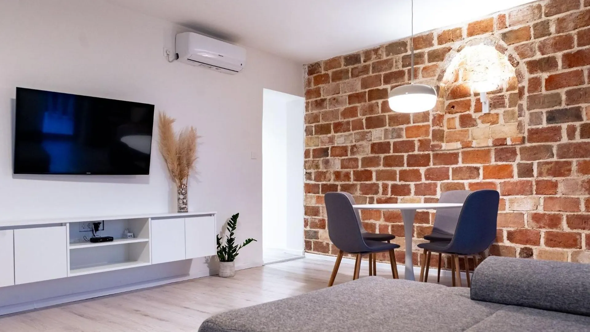 Apartment Christian Palit Croatia